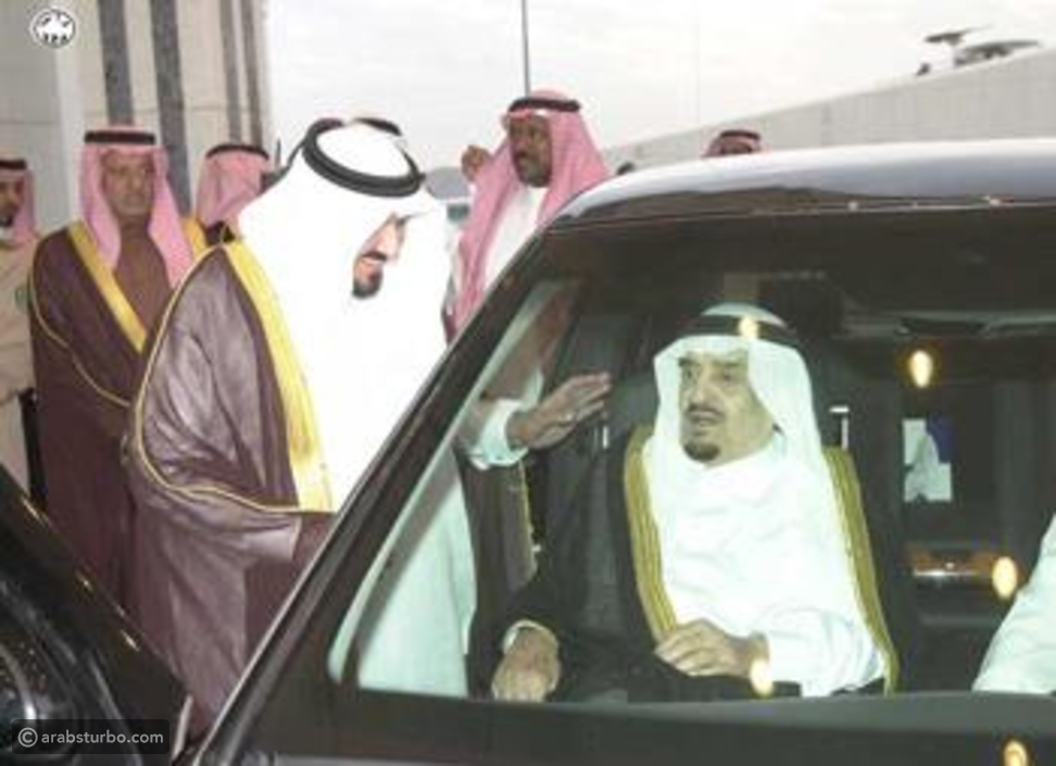 40 صورة ترصد أشهر سيارات ملوك السعودية 96358