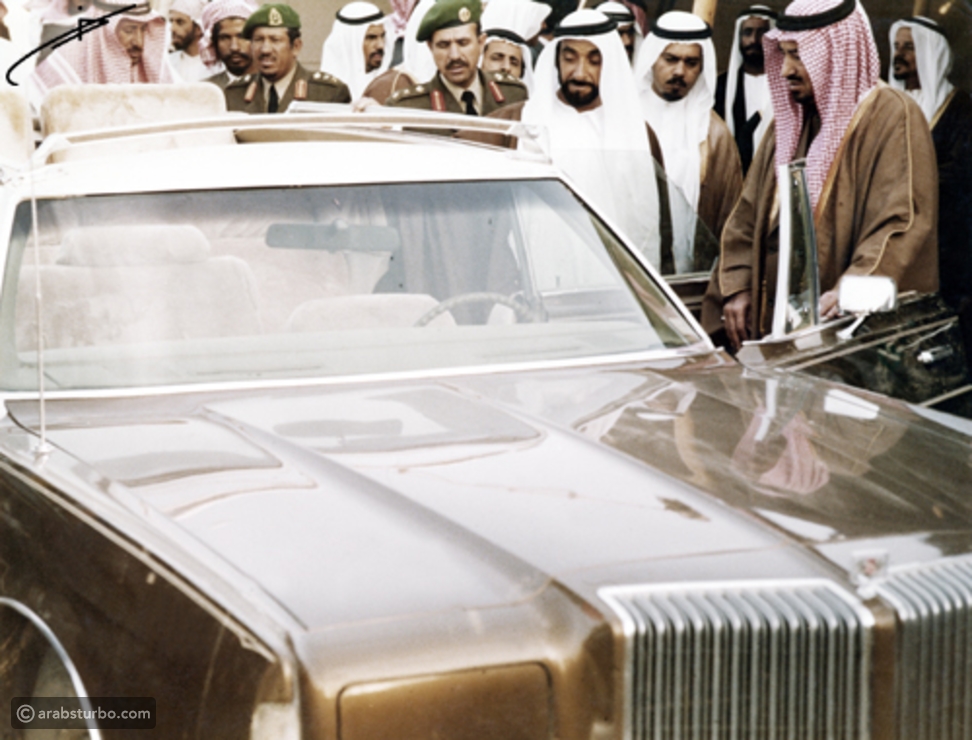 40 صورة ترصد أشهر سيارات ملوك السعودية 96372