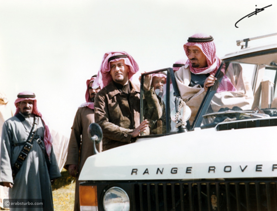 40 صورة ترصد أشهر سيارات ملوك السعودية 96381